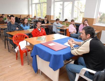 Peste 1.100 de locuri rămase libere în liceele din Bihor